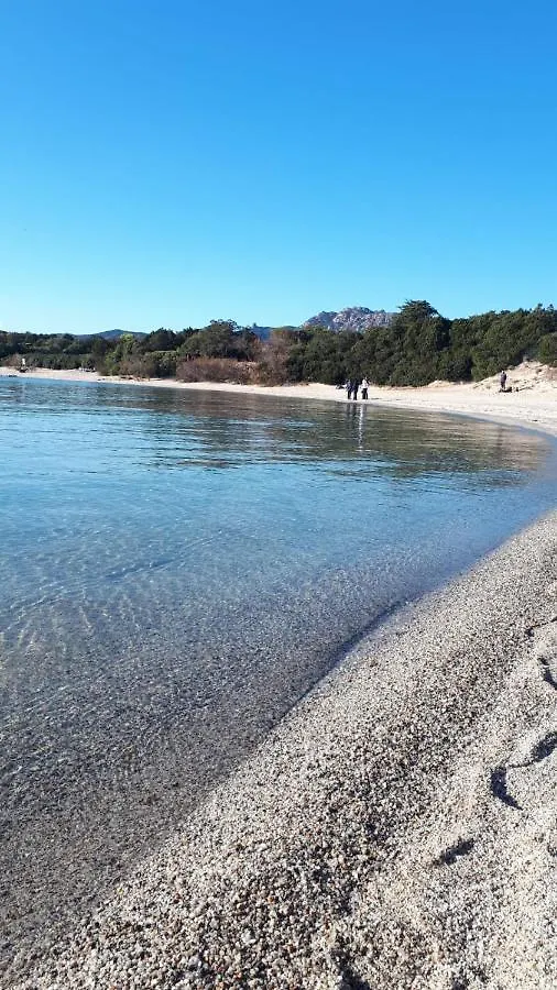 Appartamento A Due Passi Dal Mare Cannigione Italia