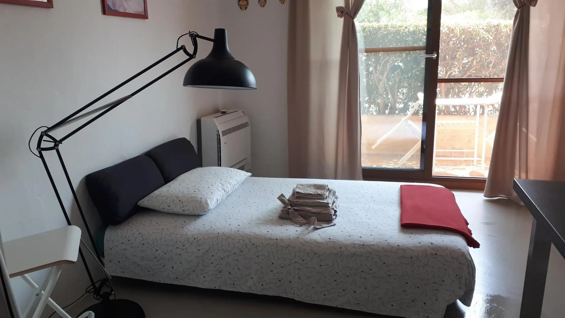 A Due Passi Dal Mare Daire Cannigione 0*,  İtalya